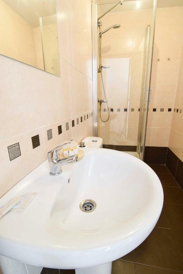 Apartament Letmalaga Gisela Zewnętrze zdjęcie