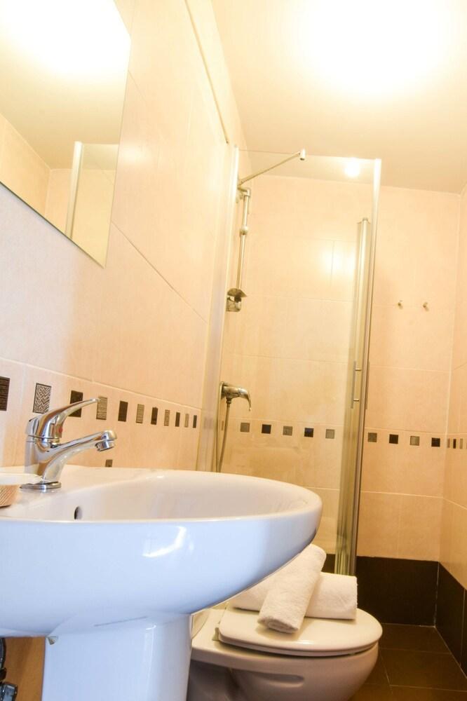Apartament Letmalaga Gisela Zewnętrze zdjęcie